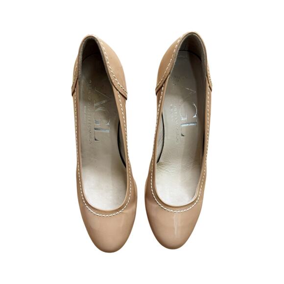 AGL Patent Leather Pump Round Toe Heel Shoe Italy Natural Cream EU 38 US 7.5 EUC - Picture 11 of 11